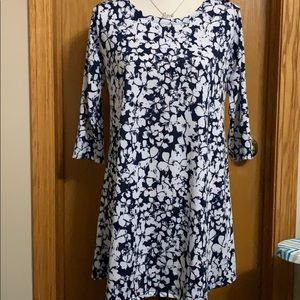 ⭐️🌸Flirty Pink sm blue white floral dress tunic